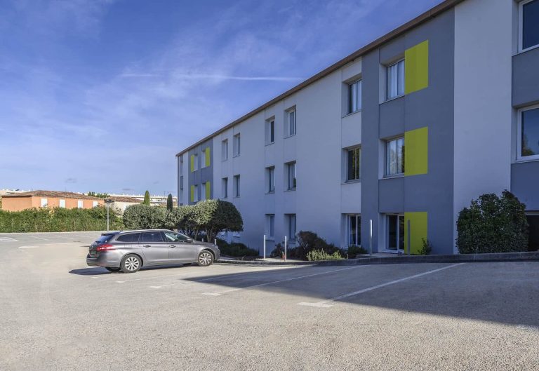 BB HOTEL Orange 768x529