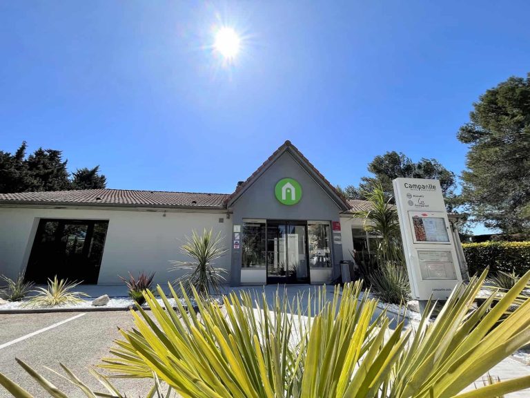 Hotel Restaurant Campanile Orange 768x576