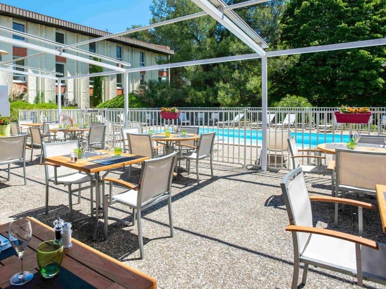 0393 rs 06 p 2048x15361 768x576