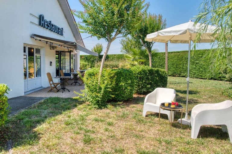 77988826 XXL 768x512