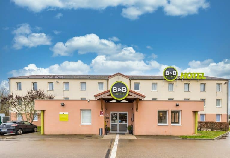 BB HOTEL Auxerre Moneteau 768x529