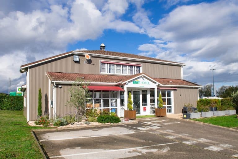 Brit Hotel Essentiel Macon 768x512