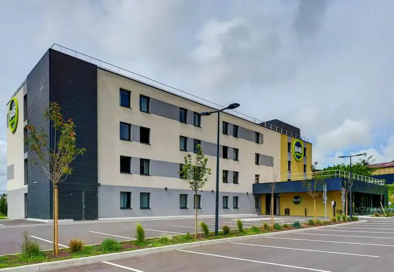 hotel besancon valentin 4698 exterior 2 37804 0 768x530